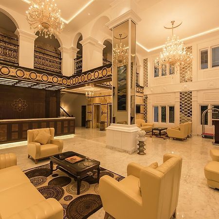 White Lotus Hotel Udupi Eksteriør billede