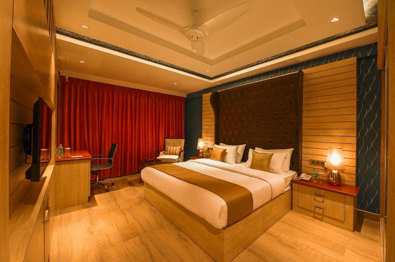 White Lotus Hotel Udupi Eksteriør billede
